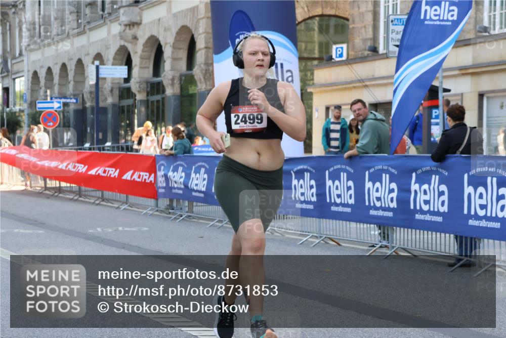 07.09.2025 - BARMER Alsterlauf Strokosch-Dieckow http://msf.ph/oto/8731853 07.09.2025 10:23:04 Ziel 2661, 3406, 3407, 3663, 3664, 3665, 3891, 3908, 4128, 4755, 4813, 4967, 5539 meine-sportfotos.de