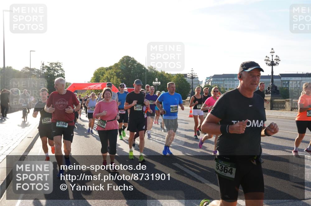 07.09.2025 - BARMER Alsterlauf Yannick Fuchs http://msf.ph/oto/8731901 07.09.2025 09:02:34 Laufen 5308, 3168, 2803, 4657, 3169, 3408, 5707, 2244, 279, 36, 5364, 30 meine-sportfotos.de