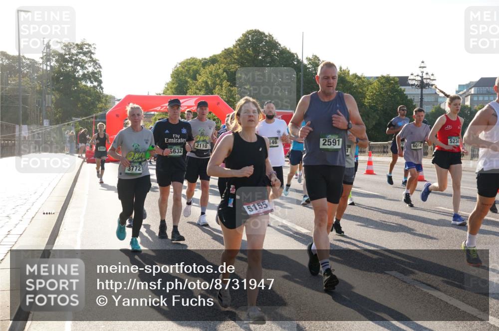07.09.2025 - BARMER Alsterlauf Yannick Fuchs http://msf.ph/oto/8731947 07.09.2025 09:02:44 Laufen 8500, 2110, 146, 2591, 5632, 3772, 5155, 5234, 6014 meine-sportfotos.de