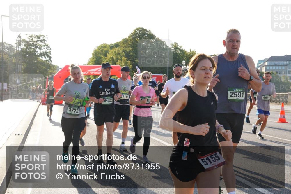 07.09.2025 - BARMER Alsterlauf Yannick Fuchs http://msf.ph/oto/8731955 07.09.2025 09:02:45 Laufen 6614, 3772, 2110, 5632, 5155, 2591, 6014 meine-sportfotos.de