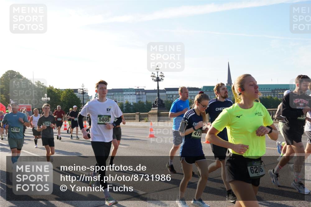 07.09.2025 - BARMER Alsterlauf Yannick Fuchs http://msf.ph/oto/8731986 07.09.2025 09:02:49 Laufen 4710, 2263, 8479, 5805, 472, 6206, 199 meine-sportfotos.de