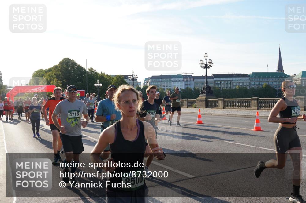 07.09.2025 - BARMER Alsterlauf Yannick Fuchs http://msf.ph/oto/8732000 07.09.2025 09:02:51 Laufen 3091, 4715, 136, 8500, 2263, 3291, 3267 meine-sportfotos.de