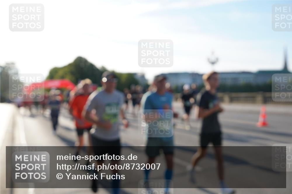 07.09.2025 - BARMER Alsterlauf Yannick Fuchs http://msf.ph/oto/8732007 07.09.2025 09:02:51 Laufen  meine-sportfotos.de