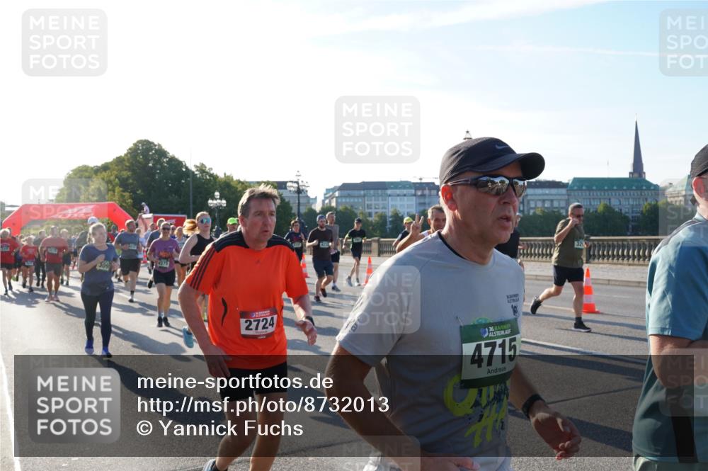 07.09.2025 - BARMER Alsterlauf Yannick Fuchs http://msf.ph/oto/8732013 07.09.2025 09:02:52 Laufen 309, 375, 2724, 1636, 4715, 32 meine-sportfotos.de