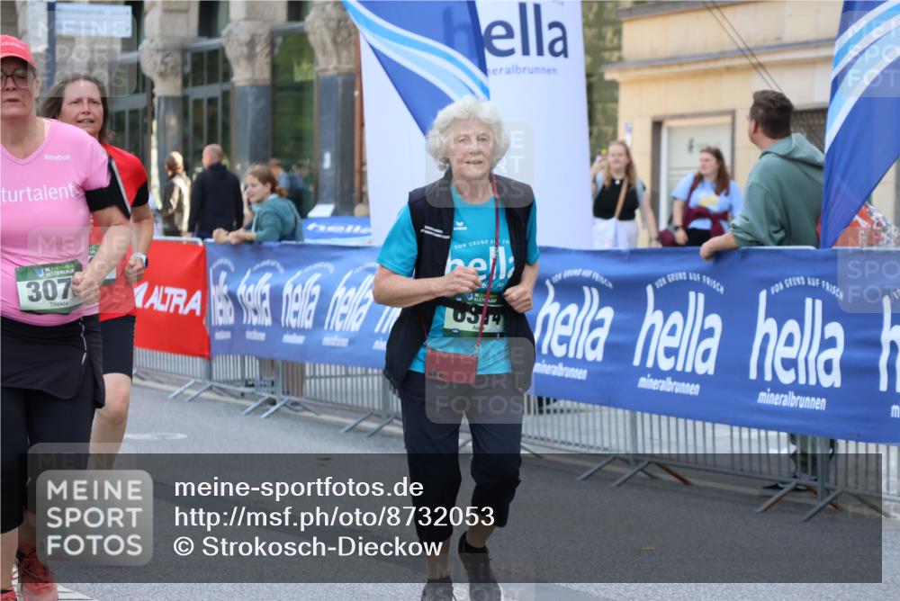 07.09.2025 - BARMER Alsterlauf Strokosch-Dieckow http://msf.ph/oto/8732053 07.09.2025 10:22:52 Ziel 3663, 3665, 4128, 4755, 5191, 5727 meine-sportfotos.de
