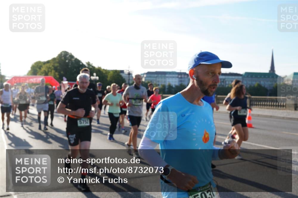 07.09.2025 - BARMER Alsterlauf Yannick Fuchs http://msf.ph/oto/8732073 07.09.2025 09:03:06 Laufen 5752 meine-sportfotos.de