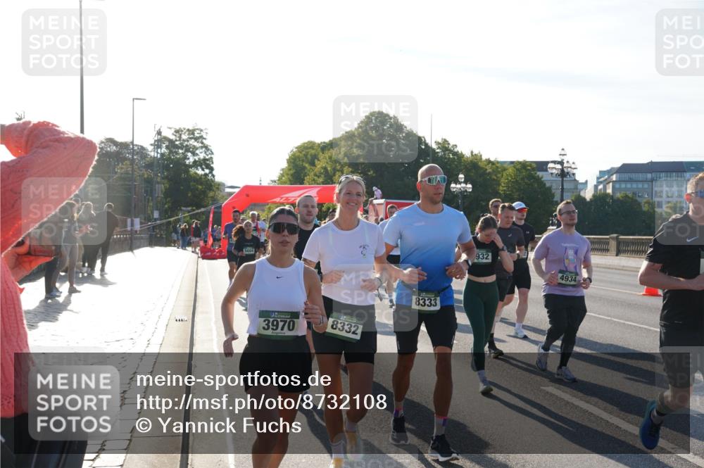 07.09.2025 - BARMER Alsterlauf Yannick Fuchs http://msf.ph/oto/8732108 07.09.2025 09:03:11 Laufen 4441, 8332, 3970, 8333, 932, 4934 meine-sportfotos.de