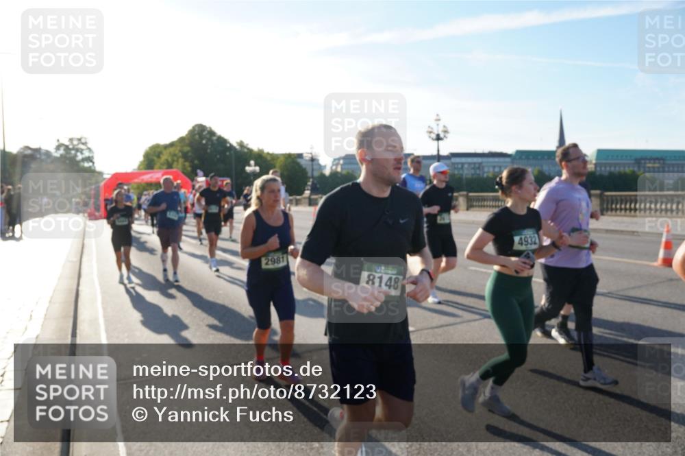 07.09.2025 - BARMER Alsterlauf Yannick Fuchs http://msf.ph/oto/8732123 07.09.2025 09:03:13 Laufen 2981, 8148, 4932 meine-sportfotos.de