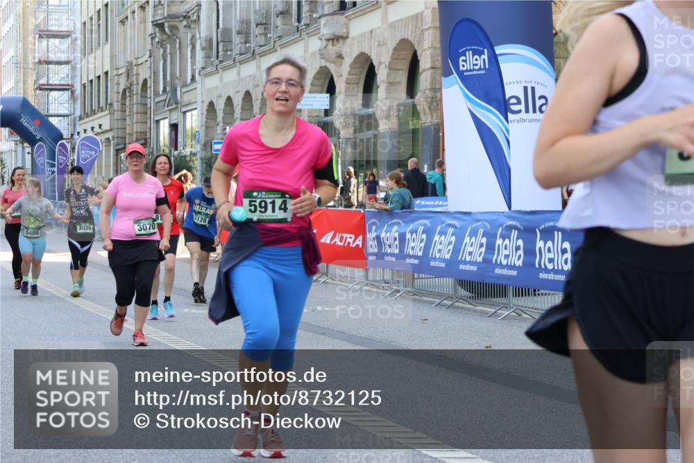 07.09.2025 - BARMER Alsterlauf Strokosch-Dieckow http://msf.ph/oto/8732125 07.09.2025 10:22:49 Ziel 3663, 3665, 5191, 5727 meine-sportfotos.de