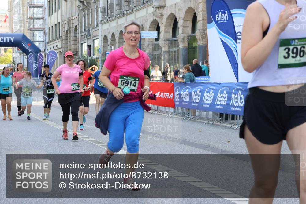 07.09.2025 - BARMER Alsterlauf Strokosch-Dieckow http://msf.ph/oto/8732138 07.09.2025 10:22:49 Ziel 3663, 3665, 5191, 5727 meine-sportfotos.de