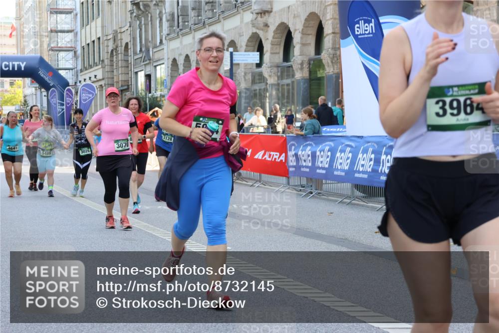 07.09.2025 - BARMER Alsterlauf Strokosch-Dieckow http://msf.ph/oto/8732145 07.09.2025 10:22:49 Ziel 3663, 3665, 5191, 5727 meine-sportfotos.de