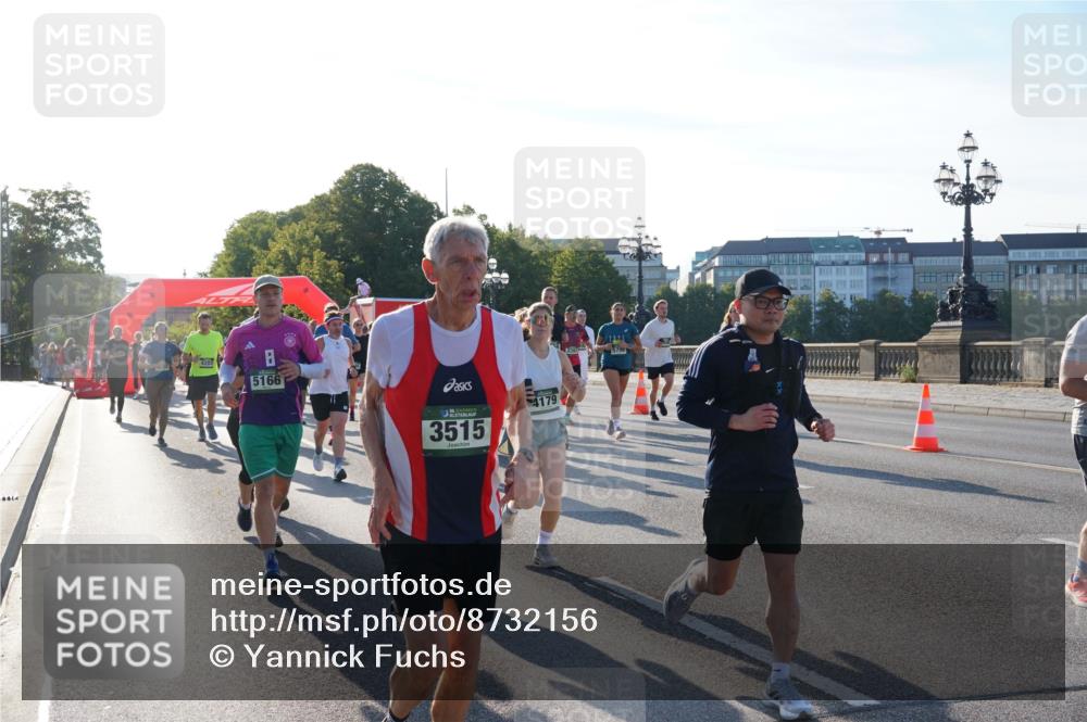 07.09.2025 - BARMER Alsterlauf Yannick Fuchs http://msf.ph/oto/8732156 07.09.2025 09:03:17 Laufen 6614, 5166, 3515, 4179 meine-sportfotos.de