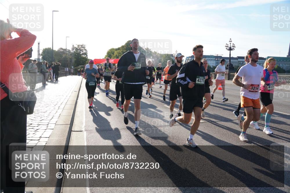 07.09.2025 - BARMER Alsterlauf Yannick Fuchs http://msf.ph/oto/8732230 07.09.2025 09:03:39 Laufen 4858, 5733, 035, 2351, 4371, 3214, 4555 meine-sportfotos.de