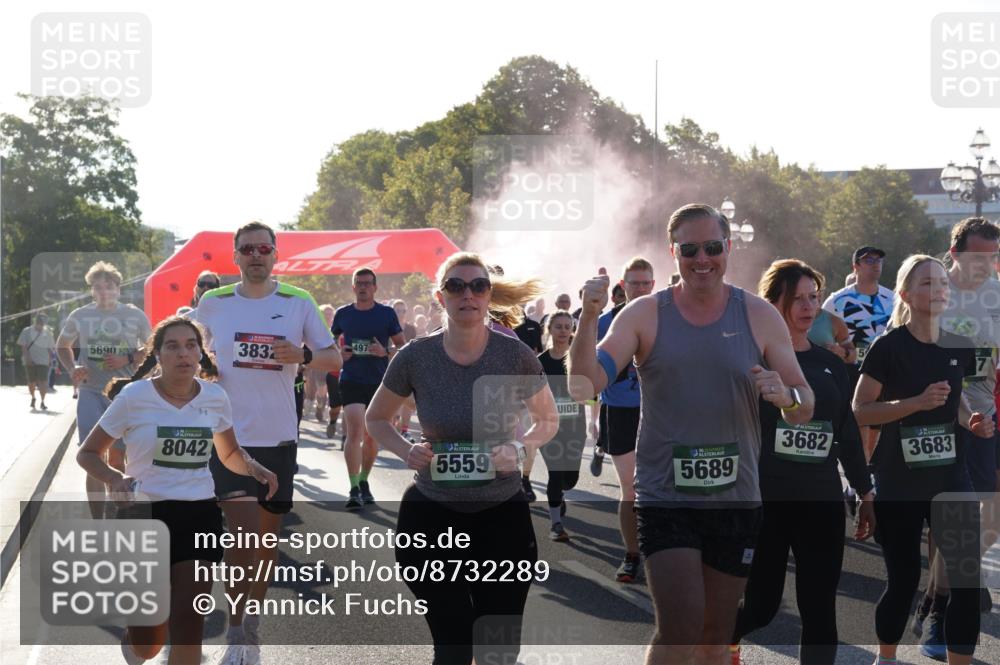 07.09.2025 - BARMER Alsterlauf Yannick Fuchs http://msf.ph/oto/8732289 07.09.2025 09:03:48 Laufen 5690, 383, 8042, 497, 5559, 5689, 3682, 3683 meine-sportfotos.de