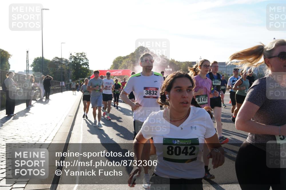 07.09.2025 - BARMER Alsterlauf Yannick Fuchs http://msf.ph/oto/8732306 07.09.2025 09:03:50 Laufen 3832, 5352, 36, 8042, 6147, 8091, 4745 meine-sportfotos.de