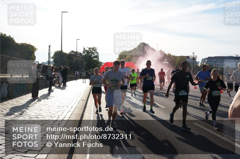 07.09.2025 - BARMER Alsterlauf Yannick Fuchs http://msf.ph/oto/8732311 07.09.2025 09:03:51 Laufen 5352, 5690, 4972, 6039, 698 meine-sportfotos.de