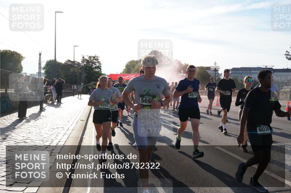 07.09.2025 - BARMER Alsterlauf Yannick Fuchs http://msf.ph/oto/8732322 07.09.2025 09:03:52 Laufen 5352, 37, 569, 4972, 5147, 5501, 6039 meine-sportfotos.de