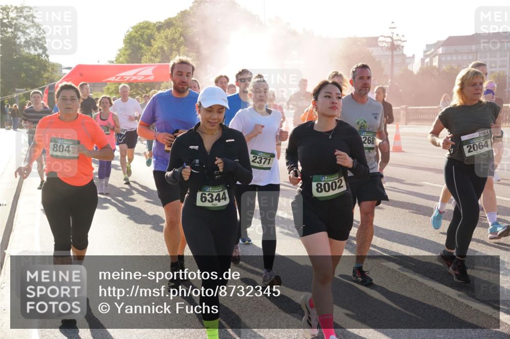 07.09.2025 - BARMER Alsterlauf Yannick Fuchs http://msf.ph/oto/8732345 07.09.2025 09:03:56 Laufen 804, 28, 6344, 2313, 2371, 8002, 268, 2064, 2064 meine-sportfotos.de