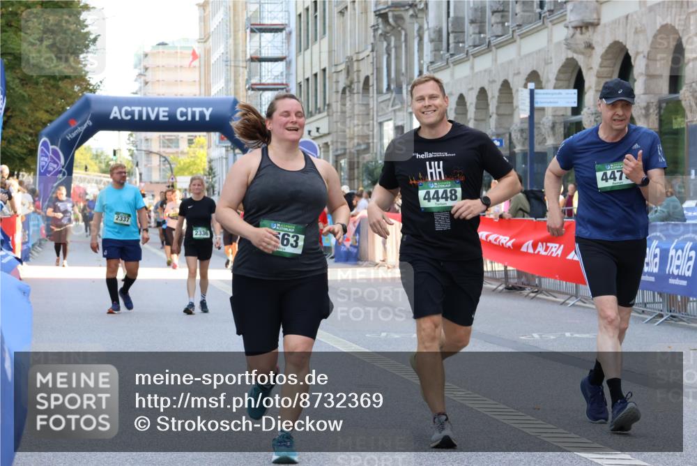 07.09.2025 - BARMER Alsterlauf Strokosch-Dieckow http://msf.ph/oto/8732369 07.09.2025 10:22:22 Ziel 2499, 3026, 3128, 4001, 4528, 4641, 5489, 5914, 5951, 6314, 8192 meine-sportfotos.de