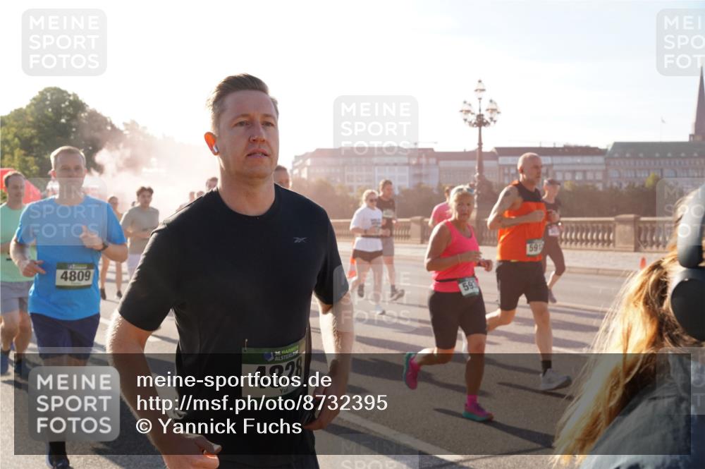 07.09.2025 - BARMER Alsterlauf Yannick Fuchs http://msf.ph/oto/8732395 07.09.2025 09:04:02 Laufen 4809, 36, 4828, 593, 591 meine-sportfotos.de