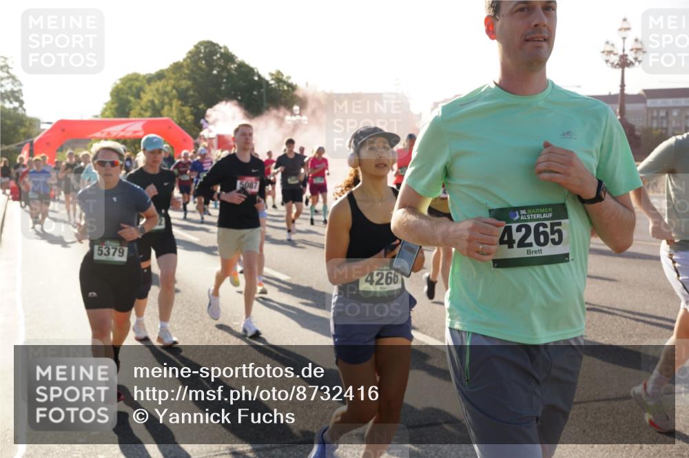 07.09.2025 - BARMER Alsterlauf Yannick Fuchs http://msf.ph/oto/8732416 07.09.2025 09:04:04 Laufen 5379, 5087, 4266, 36, 4265 meine-sportfotos.de