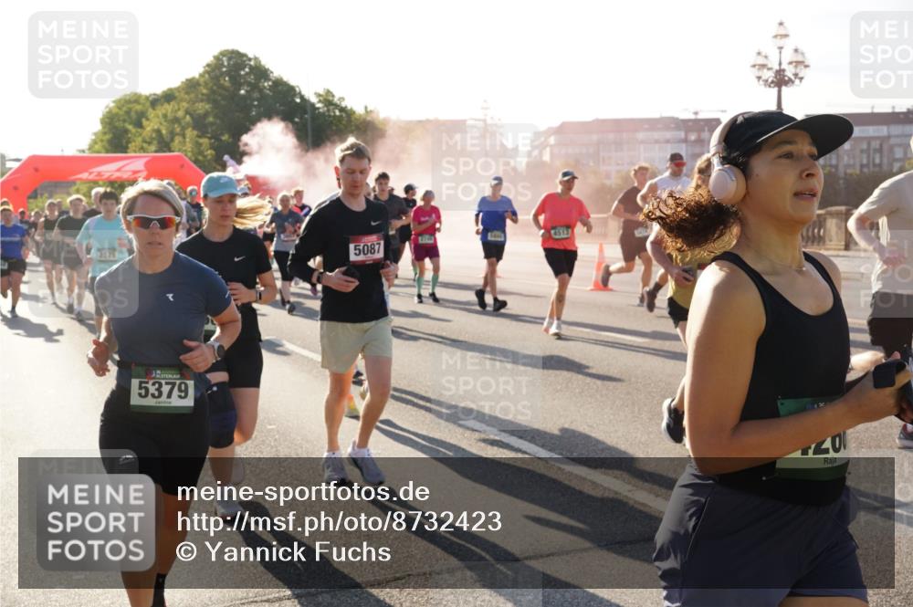 07.09.2025 - BARMER Alsterlauf Yannick Fuchs http://msf.ph/oto/8732423 07.09.2025 09:04:05 Laufen 2575, 4813, 5087, 136, 5379, 20 meine-sportfotos.de