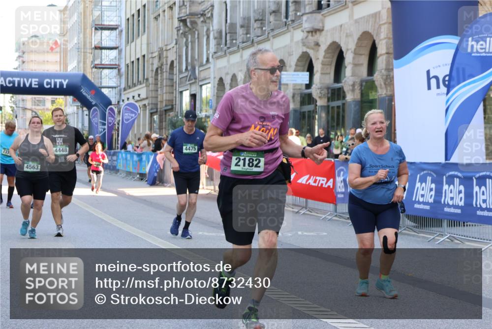 07.09.2025 - BARMER Alsterlauf Strokosch-Dieckow http://msf.ph/oto/8732430 07.09.2025 10:22:18 Ziel 3026, 3070, 3128, 3964, 4001, 4166, 4528, 4641, 5489, 5914, 5951, 6314, 8192 meine-sportfotos.de
