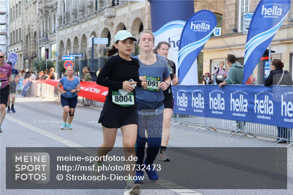07.09.2025 - BARMER Alsterlauf Strokosch-Dieckow http://msf.ph/oto/8732473 07.09.2025 10:22:15 Ziel 3026, 3070, 3128, 3668, 3964, 4001, 4166, 4528, 4641, 5489, 5914, 5951, 6314, 8192 meine-sportfotos.de