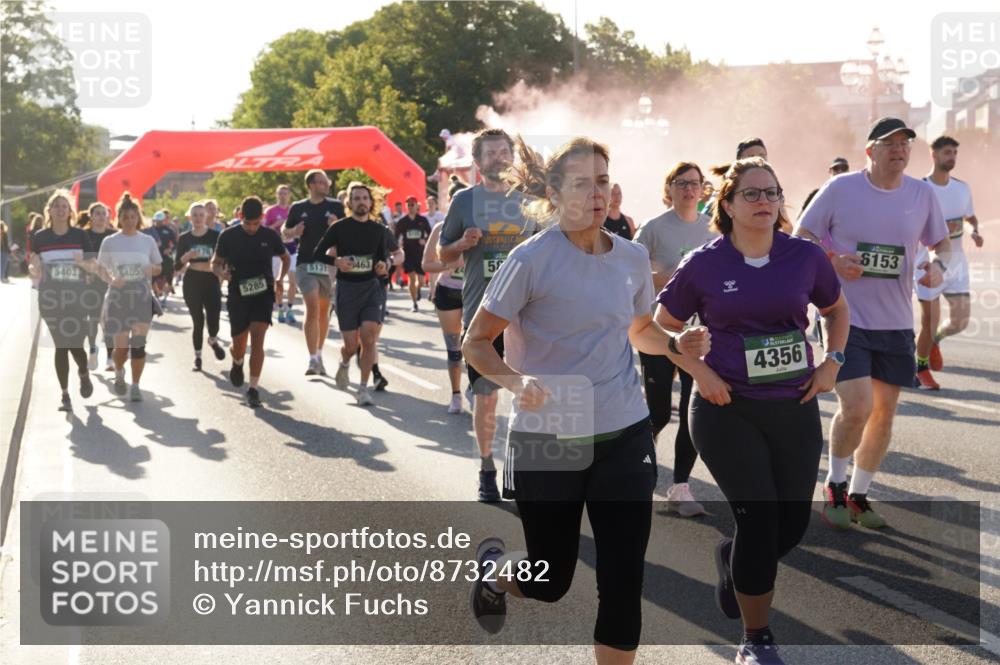 07.09.2025 - BARMER Alsterlauf Yannick Fuchs http://msf.ph/oto/8732482 07.09.2025 09:04:11 Laufen 5403, 5405, 5131, 463, 5285, 58, 4356, 6153 meine-sportfotos.de
