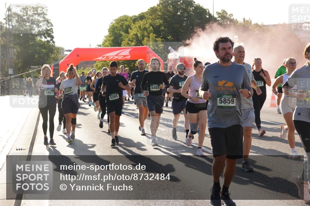 07.09.2025 - BARMER Alsterlauf Yannick Fuchs http://msf.ph/oto/8732484 07.09.2025 09:04:12 Laufen 5403, 5405, 8463, 5285, 33, 2025, 5859, 572 meine-sportfotos.de