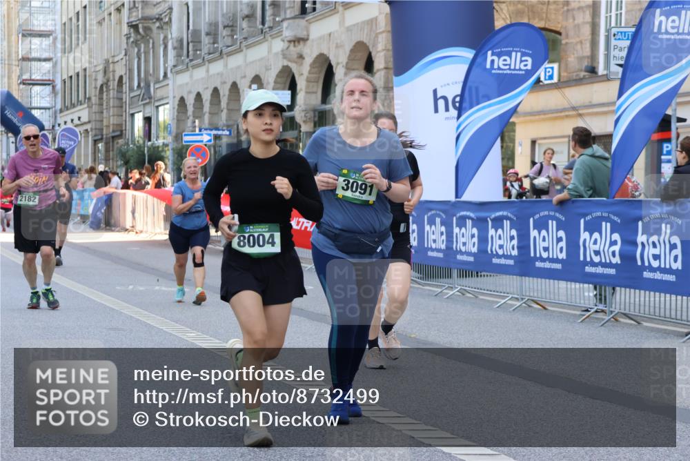 07.09.2025 - BARMER Alsterlauf Strokosch-Dieckow http://msf.ph/oto/8732499 07.09.2025 10:22:15 Ziel 3026, 3070, 3128, 3668, 3964, 4001, 4166, 4528, 4641, 5489, 5914, 5951, 6314, 8192 meine-sportfotos.de