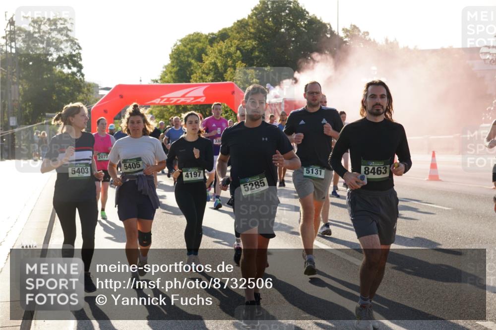 07.09.2025 - BARMER Alsterlauf Yannick Fuchs http://msf.ph/oto/8732506 07.09.2025 09:04:15 Laufen 5403, 2077, 5405, 4197, 330, 5285, 5131, 8463 meine-sportfotos.de