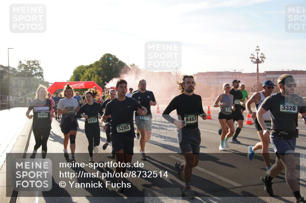 07.09.2025 - BARMER Alsterlauf Yannick Fuchs http://msf.ph/oto/8732514 07.09.2025 09:04:16 Laufen 5403, 05, 4197, 310, 234, 5131, 8463, 5285, 999, 3328 meine-sportfotos.de