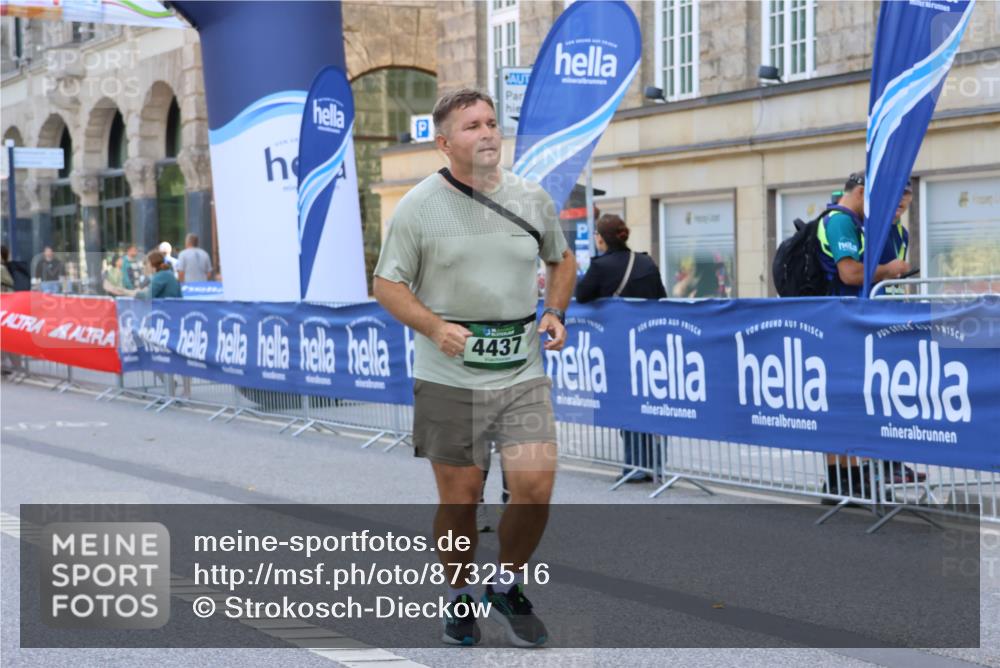 07.09.2025 - BARMER Alsterlauf Strokosch-Dieckow http://msf.ph/oto/8732516 07.09.2025 10:22:11 Ziel 2972, 2976, 3026, 3070, 3128, 3668, 3964, 4001, 4166, 4528, 4641, 5489, 5914, 5951, 6314, 8192 meine-sportfotos.de