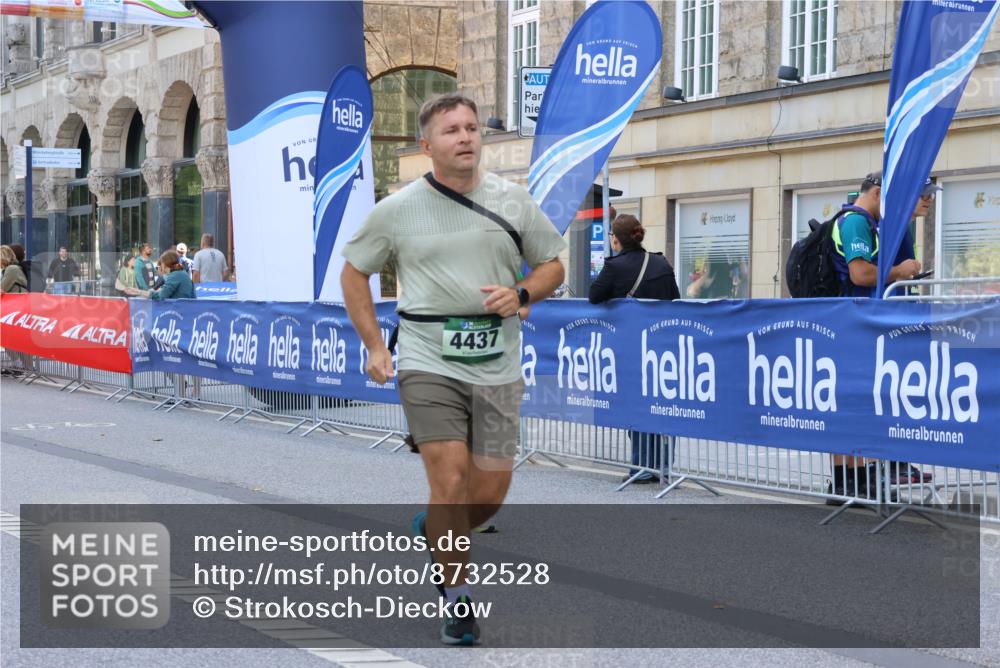 07.09.2025 - BARMER Alsterlauf Strokosch-Dieckow http://msf.ph/oto/8732528 07.09.2025 10:22:11 Ziel 2972, 2976, 3026, 3070, 3128, 3668, 3964, 4001, 4166, 4528, 4641, 5489, 5914, 5951, 6314, 8192 meine-sportfotos.de