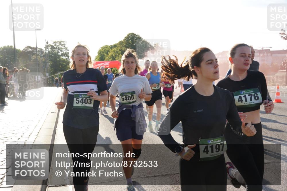 07.09.2025 - BARMER Alsterlauf Yannick Fuchs http://msf.ph/oto/8732533 07.09.2025 09:04:17 Laufen 5403, 2217, 5405, 09, 2579, 36, 4176, 10136, 4197 meine-sportfotos.de