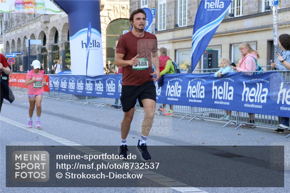 07.09.2025 - BARMER Alsterlauf Strokosch-Dieckow http://msf.ph/oto/8732537 07.09.2025 11:47:57 Ziel 1137 meine-sportfotos.de