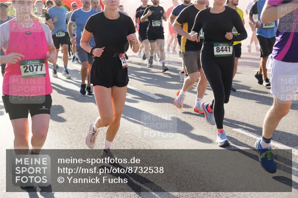 07.09.2025 - BARMER Alsterlauf Yannick Fuchs http://msf.ph/oto/8732538 07.09.2025 09:04:19 Laufen 36, 2077, 5437, 22, 6274, 8441, 4902, 9 meine-sportfotos.de