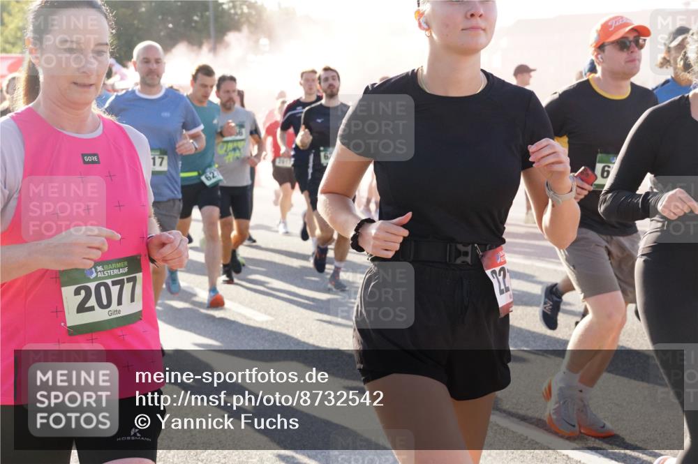 07.09.2025 - BARMER Alsterlauf Yannick Fuchs http://msf.ph/oto/8732542 07.09.2025 09:04:20 Laufen 36, 2077, 62, 22, 6 meine-sportfotos.de