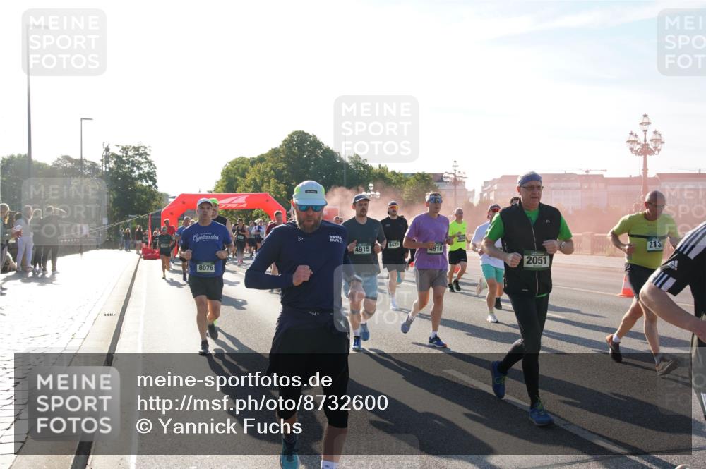07.09.2025 - BARMER Alsterlauf Yannick Fuchs http://msf.ph/oto/8732600 07.09.2025 09:04:27 Laufen 8425, 4915, 910, 8076, 2051, 213 meine-sportfotos.de