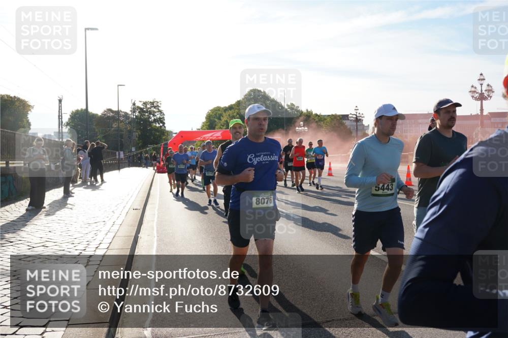 07.09.2025 - BARMER Alsterlauf Yannick Fuchs http://msf.ph/oto/8732609 07.09.2025 09:04:29 Laufen 270, 2218, 2518, 8076, 2238, 5602, 5443 meine-sportfotos.de