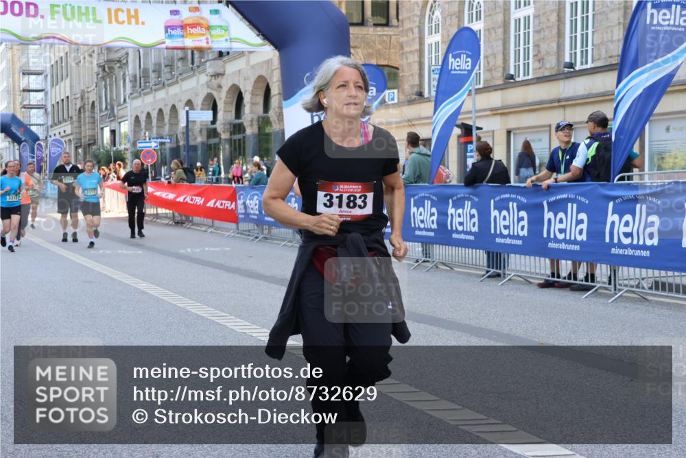 07.09.2025 - BARMER Alsterlauf Strokosch-Dieckow http://msf.ph/oto/8732629 07.09.2025 10:21:59 Ziel 2051, 2727, 2972, 2976, 3223, 3248, 3571, 3668, 3699, 4350, 4907, 5735 meine-sportfotos.de