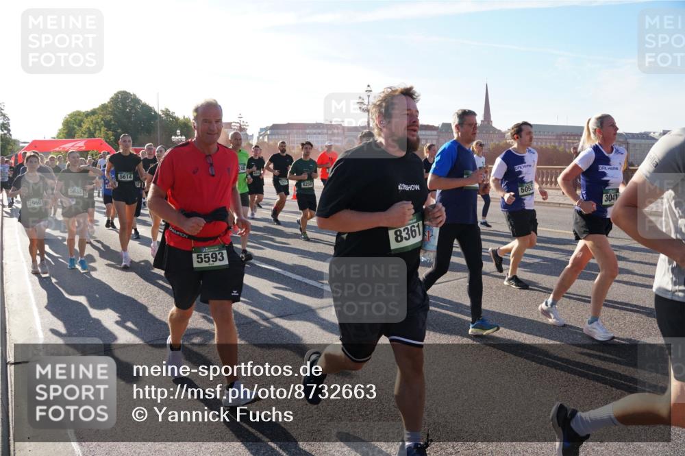 07.09.2025 - BARMER Alsterlauf Yannick Fuchs http://msf.ph/oto/8732663 07.09.2025 09:04:38 Laufen 3960, 5638, 5614, 5593, 248, 6259, 8361, 5053, 3041 meine-sportfotos.de