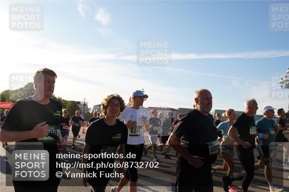 07.09.2025 - BARMER Alsterlauf Yannick Fuchs http://msf.ph/oto/8732702 07.09.2025 09:04:47 Laufen 9, 2265, 6241, 6038, 6084, 882, 5736 meine-sportfotos.de