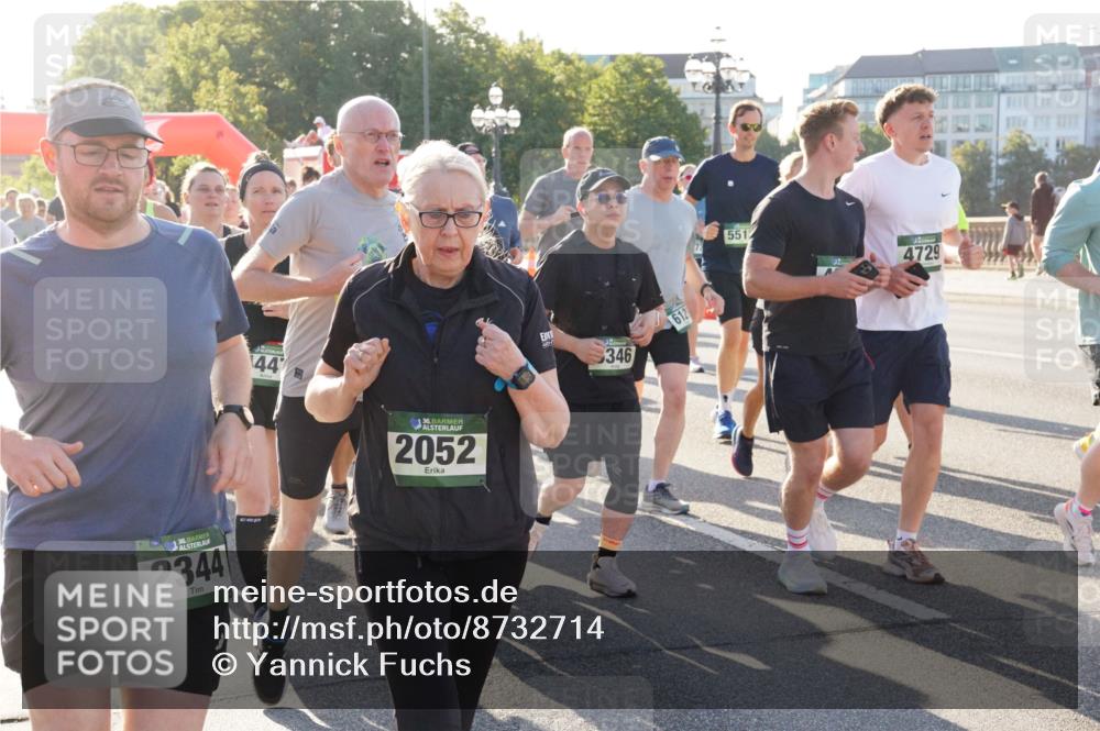 07.09.2025 - BARMER Alsterlauf Yannick Fuchs http://msf.ph/oto/8732714 07.09.2025 09:05:00 Laufen 36, 2344, 44, 36, 2052, 346, 612, 551, 4729 meine-sportfotos.de