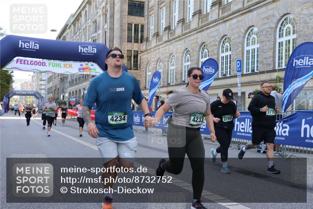07.09.2025 - BARMER Alsterlauf Strokosch-Dieckow http://msf.ph/oto/8732752 07.09.2025 10:21:52 Ziel 2051, 2182, 2727, 2972, 2976, 3223, 3248, 3571, 3699, 4350, 4448, 4475, 4563, 4907, 5735 meine-sportfotos.de