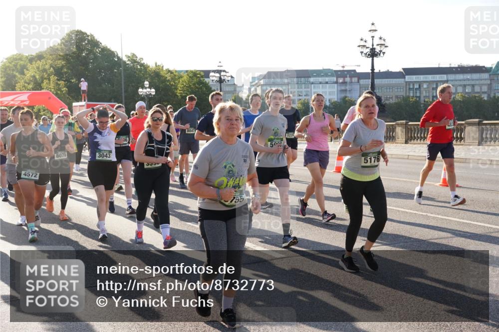 07.09.2025 - BARMER Alsterlauf Yannick Fuchs http://msf.ph/oto/8732773 07.09.2025 09:05:10 Laufen 4572, 8078, 3043, 3559, 8047, 755, 10, 5000, 3229, 5176 meine-sportfotos.de