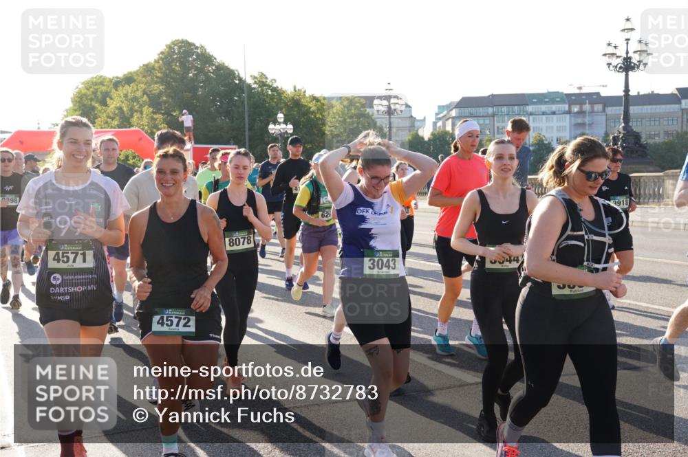 07.09.2025 - BARMER Alsterlauf Yannick Fuchs http://msf.ph/oto/8732783 07.09.2025 09:05:12 Laufen 398, 99, 4571, 4572, 8078, 626, 3043, 1444, 3918 meine-sportfotos.de