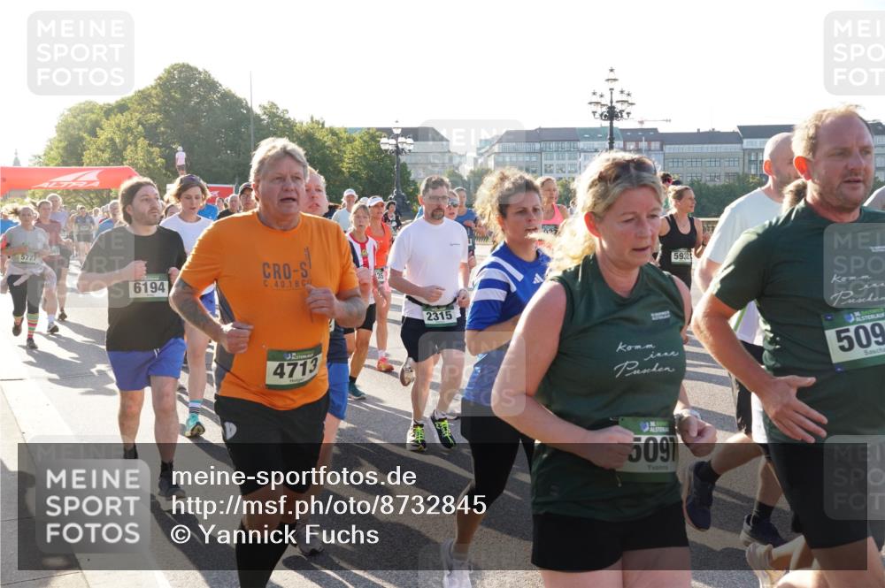 07.09.2025 - BARMER Alsterlauf Yannick Fuchs http://msf.ph/oto/8732845 07.09.2025 09:05:22 Laufen 5727, 6194, 40, 1, 4713, 2315, 5932, 509, 5091 meine-sportfotos.de