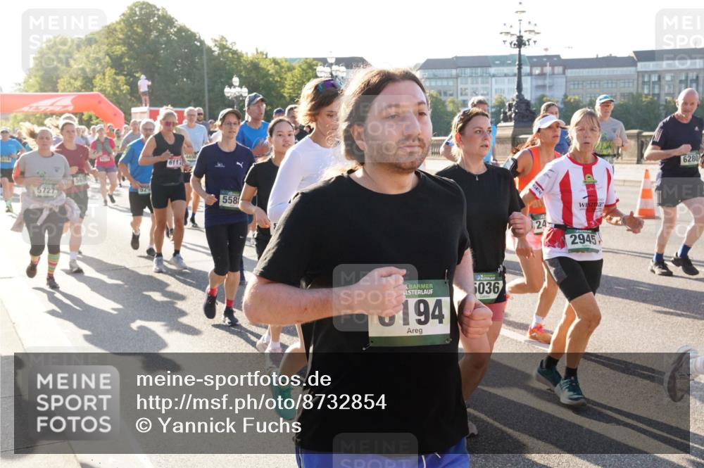 07.09.2025 - BARMER Alsterlauf Yannick Fuchs http://msf.ph/oto/8732854 07.09.2025 09:05:23 Laufen 5727, 5650, 11977, 629, 6117, 4400, 197, 558, 6, 194, 5036, 24, 2945, 6280 meine-sportfotos.de